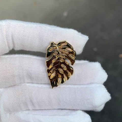 Monstera dubia Metal Pin [Beneath the Canopy RHS Collab] - Sprouts of Bristol