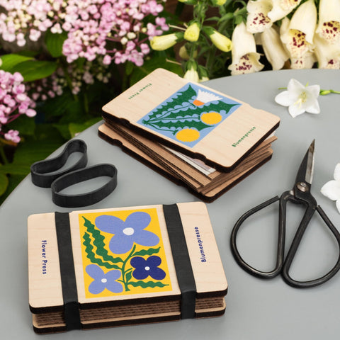 Pocket Flower Press - Dandelion - Sprouts of Bristol